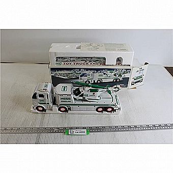 2006 HessToy Toy Truck and Helicopter in Box Collectable (Hes-7160) 